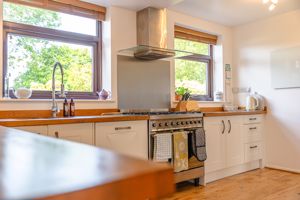 Kitchen- click for photo gallery